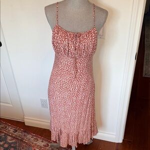 Elegant Spaghetti Strap Midi Dress in Red and White